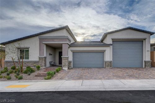 6313 Echo Landing St, Las Vegas, NV, 89166-8143 | Card Image