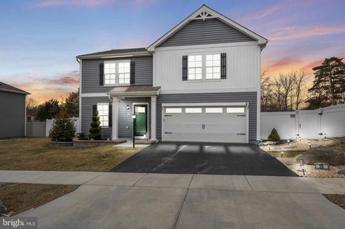 26 Chesterfield Rd, NEW OXFORD, PA, 17350-8640 | Card Image