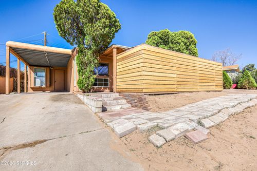 2105 Skyway Dr, Las Cruces, NM, 88001-4431 | Card Image