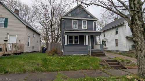 379 Homestead St, Akron, OH, 44306-1817 | Card Image