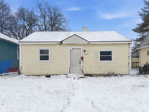 4121 Monroe St, Fort Wayne, IN, 46806-1831 | Card Image