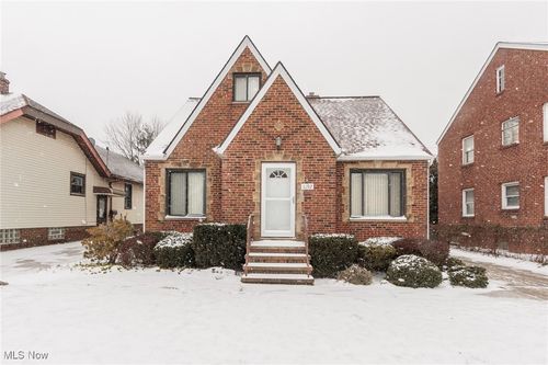 6192 Stanbury Rd, Parma, OH, 44129-4854 | Card Image