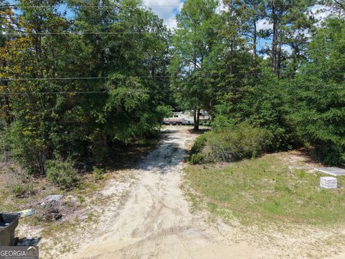 393 Kerry Davis Rd, Jesup, GA, 31545-5080 | Card Image