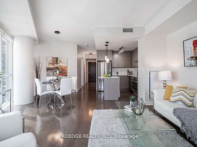 1504 - 1 The Esplanade, Condo with 2 bedrooms, 2 bathrooms and null parking in Toronto ON | Image 15