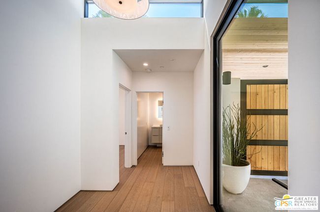 310 W Crestview Dr, House other with 3 bedrooms, 4 bathrooms and 2 parking in Palm Springs CA | Image 30