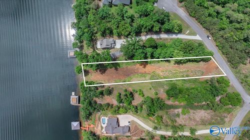 27 Heritage Ct, Scottsboro, AL, 35769-7934 | Card Image