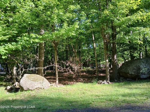 021 Shingle Mill Dr, DRUMS, PA, 18222 | Card Image