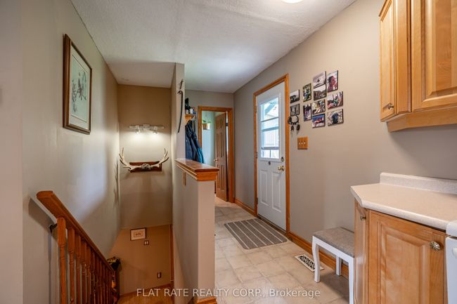 610 Brick Rd, House other with 3 bedrooms, 2 bathrooms and 6 parking in Ennismore ON | Image 29