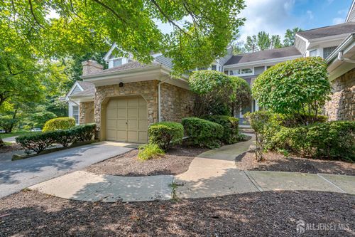 22 Brookwood Ct, Princeton, NJ, 08540-9405 | Card Image