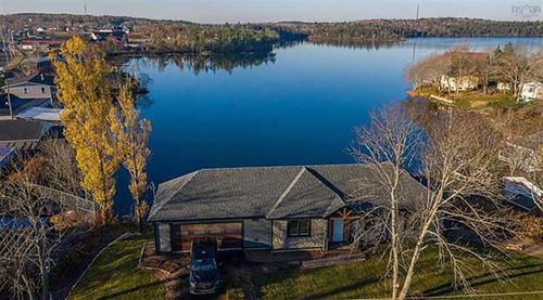 30 Montague Rd, Lake Loon, NS, B2W4M4 | Card Image