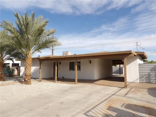52426 Shady Ln, Coachella, CA, 92236-2962 | Card Image