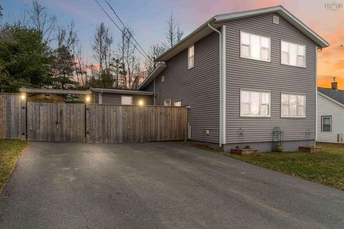 163 Old Halifax Rd W, Three Mile Plains, NS, B0N2T0 | Card Image