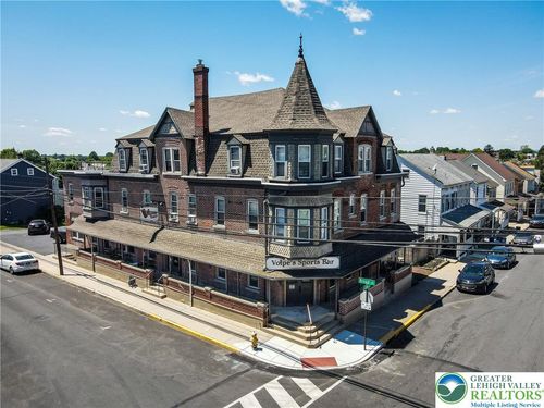 52 S 5th St, Emmaus, PA, 18049-3850 | Card Image