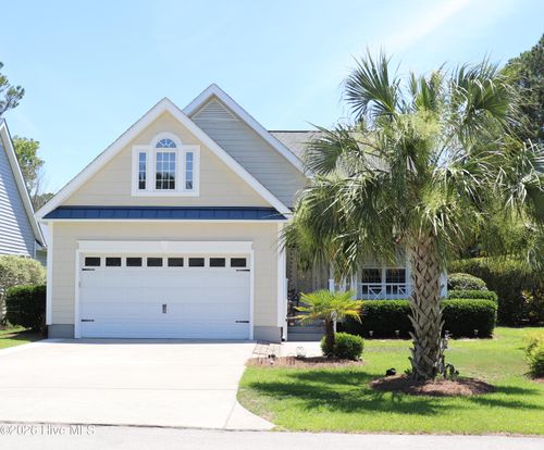 3705 Willow Lake Dr, Southport, NC, 28461-7918 | Card Image
