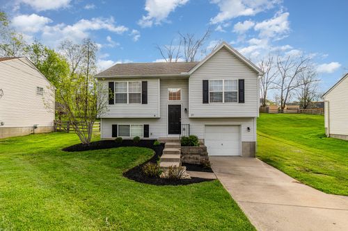 27 School Rd, Walton, KY, 41094-1067 | Card Image