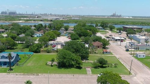 00 W Broad St, Freeport, TX, 77541 | Card Image