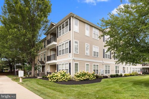 97 Kyle Way, Ewing, NJ, 08628-2523 | Card Image