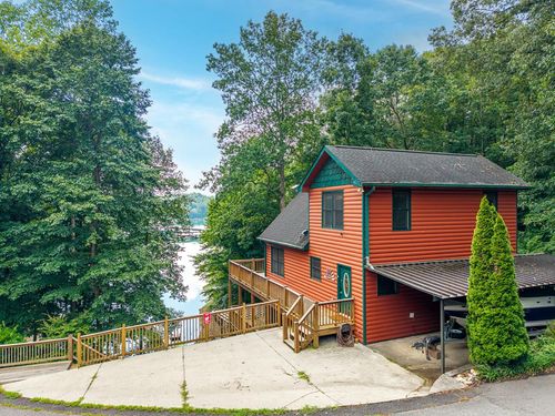 270 Marina Rd, Murphy, NC, 28906-5732 | Card Image
