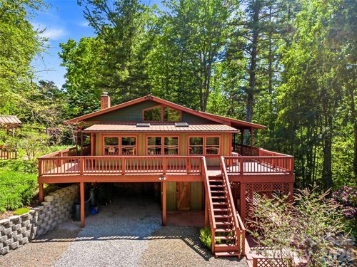 200 River Ridge Dr, Burnsville, NC, 28714-5094 | Card Image