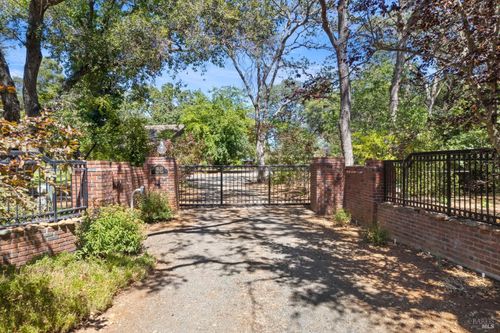 1820 Westlake Drive, Kelseyville, CA, 95451 | Card Image
