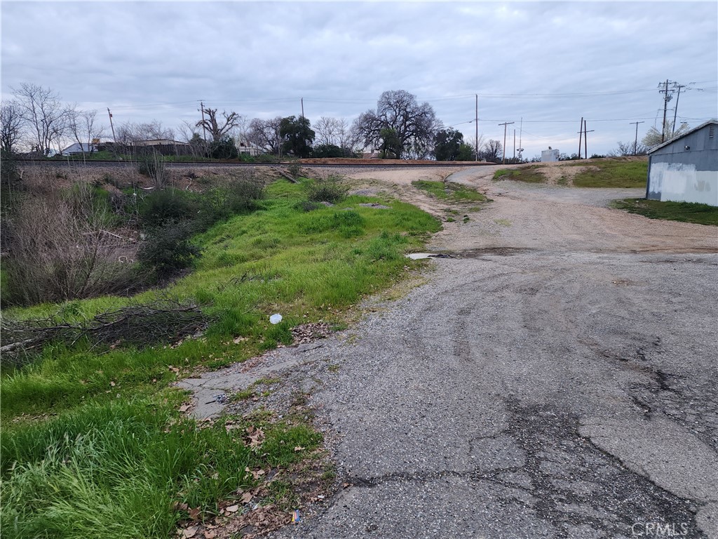 Land in Red Bluff 2