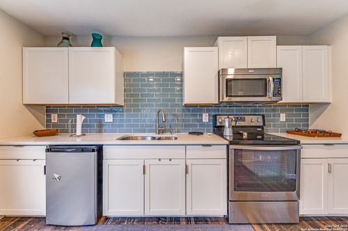 11118 Ranger Cavern, San Antonio, TX, 78254-5379 | Card Image