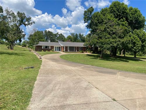 1458 Highway 62 W, Berryville, AR, 72616-8940 | Card Image