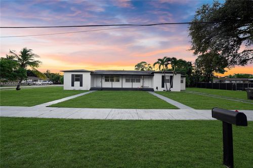 11702-11702 Nw 1st Ave, Miami, FL, 33168-4417 | Card Image