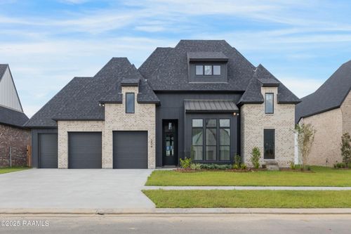 204 Sabal Grove Ln, Youngsville, LA, 70592-6994 | Card Image