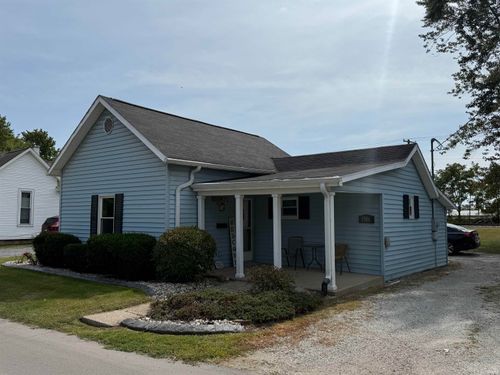 1506 E Jefferson St, Warsaw, IN, 46580-3629 | Card Image