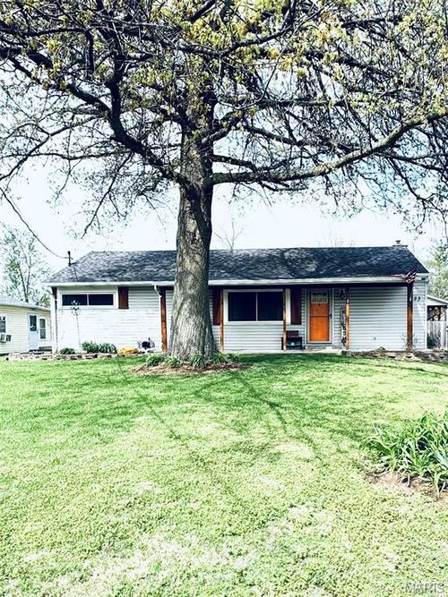 733 Lake Dr, Herculaneum, MO, 63048-1424 | Card Image