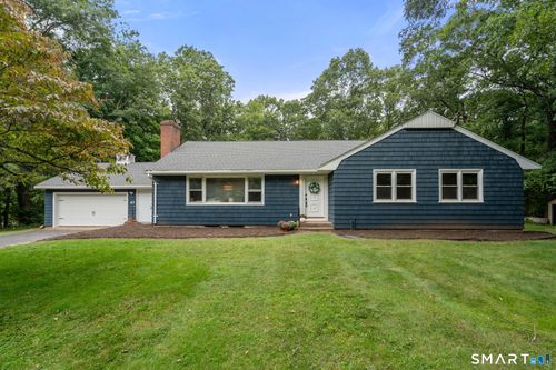 10 Staeth Rd, East Hampton, CT, 06424-1344 | Card Image