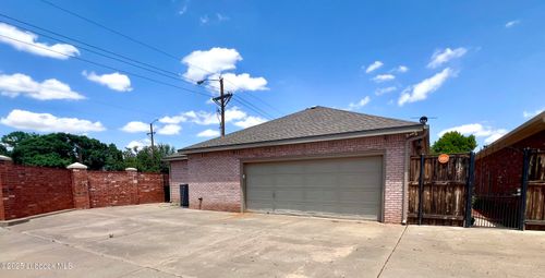 9802 Toledo Ave, Lubbock, TX, 79424-5795 | Card Image