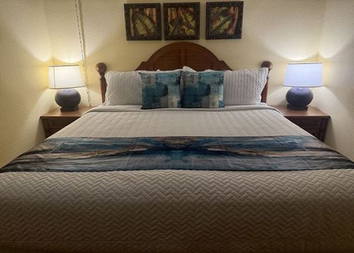 j107-4-1250 Kuhio Hwy, KAPAA, HI, 96746-1658 | Card Image