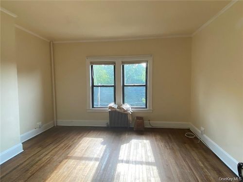 apt-2n-176 Colonial Pkwy, Yonkers, NY, 10710-3800 | Card Image