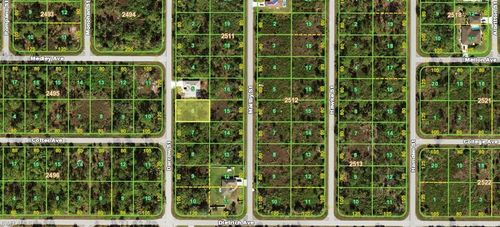 140 Darrow St, PORT CHARLOTTE, FL, 33953-4514 | Card Image