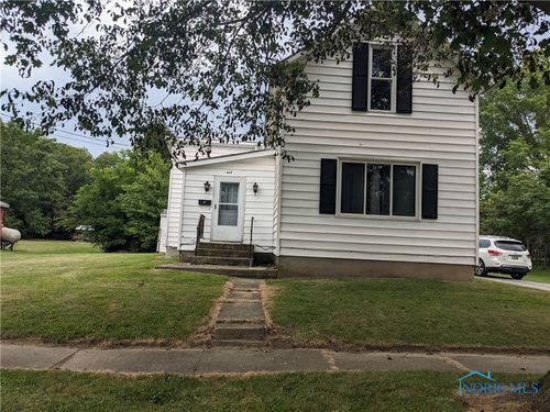445 S Oak St, Ottawa, OH, 45875-1827 | Card Image