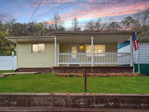 25 Esquire Avenue, Logan, WV, 25601 | Card Image