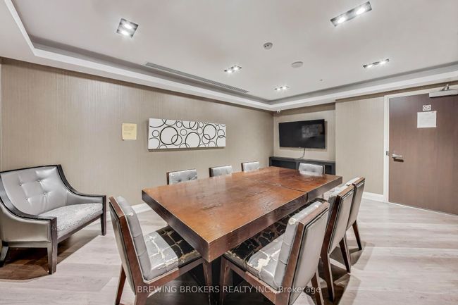 PH01 - 85 N Park Rd, Condo with 2 bedrooms, 1 bathrooms and 2 parking in Vaughan ON | Image 37