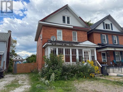 246 St James St, Sault Ste. Marie, ON, P6A1P6 | Card Image