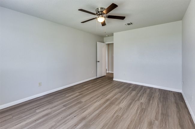 1514 Paint Brush Dr, House other with 3 bedrooms, 2 bathrooms and 2 parking in Lockhart TX | Image 18