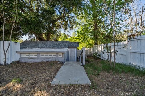 13111 Sierra Hwy, Santa Clarita, CA, 91390 | Card Image