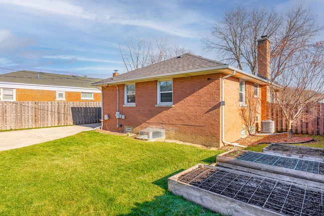 1926 Belleview Ave, House other with 3 bedrooms, 2 bathrooms and 2 parking in Westchester IL | Image 27