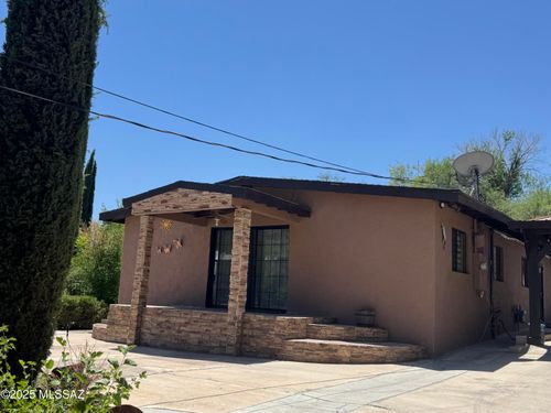 493 W Walnut St, Nogales, AZ, 85621-2039 | Card Image