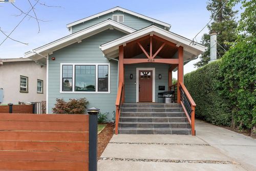 4164 Shafter Ave, Oakland, CA, 94609-2620 | Card Image