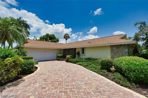28387 Las Palmas Cir, BONITA SPRINGS, FL, 34135-6839 | Card Image