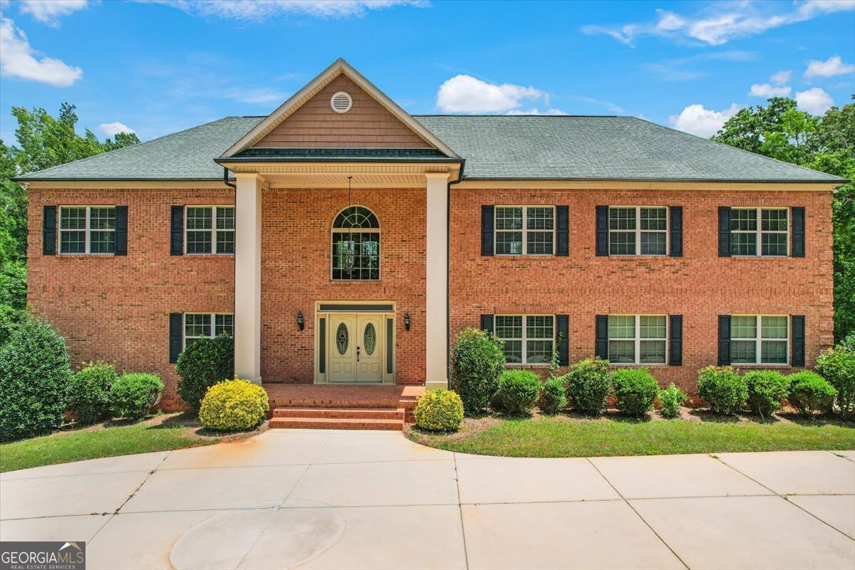 Brushy Creek Ln, Jackson, GA 30233