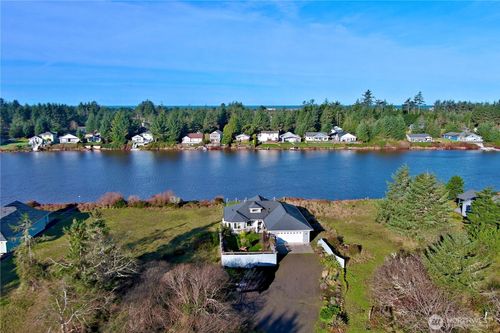 571 E Chance A La Mer Ne, Ocean Shores, WA, 98569-9103 | Card Image