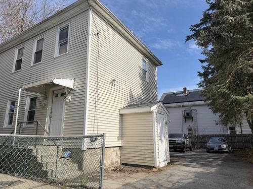 66 Hargraves St, Fall River, MA, 02723-1604 | Card Image