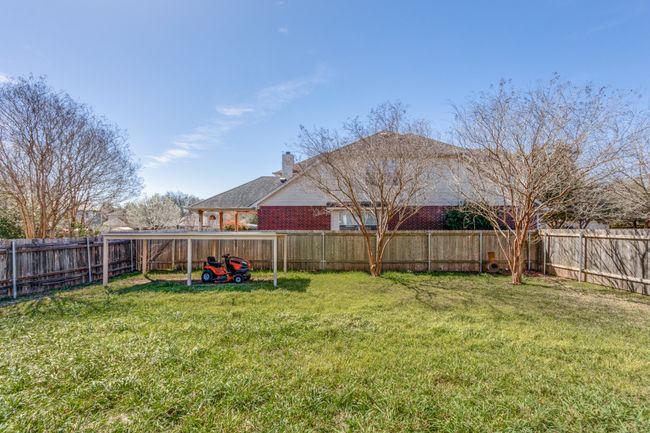 253 Lear Ave, House other with 3 bedrooms, 2 bathrooms and 4 parking in Buda TX | Image 36